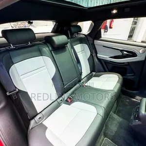Land Rover Range Rover Evoque HSE Dynamic 4x4 5-Door 2019 Red