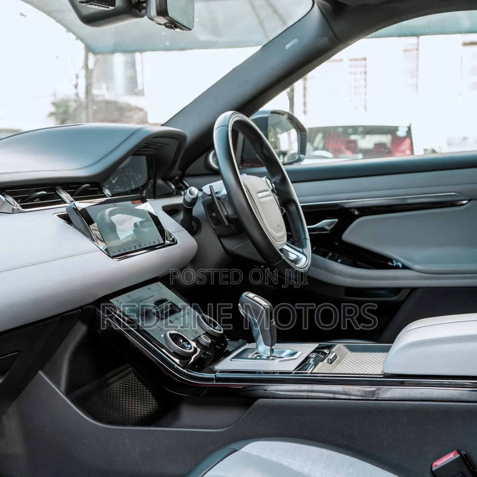 Land Rover Range Rover Evoque HSE Dynamic 4x4 5-Door 2019 Red