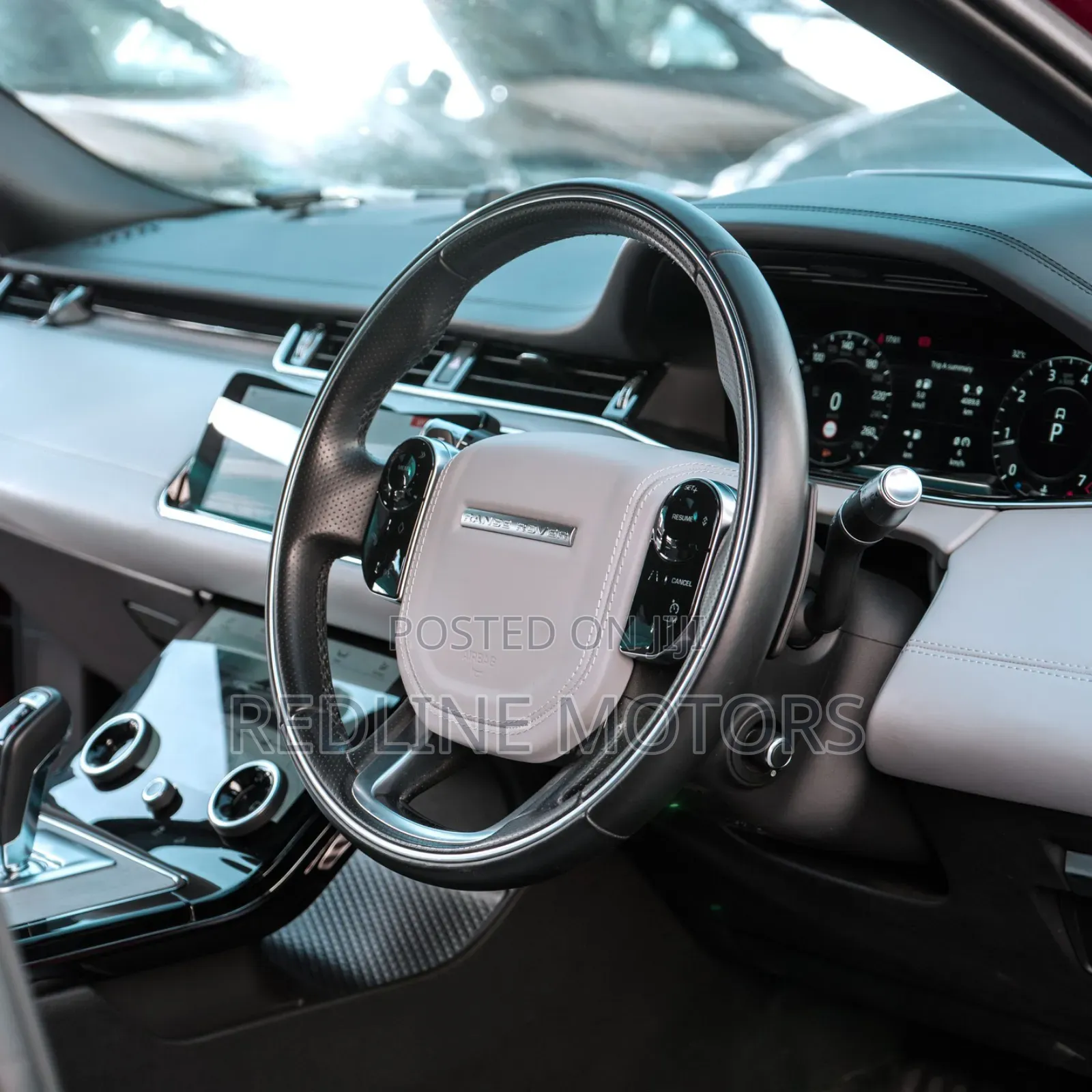 Land Rover Range Rover Evoque HSE Dynamic 4x4 5-Door 2019 Red