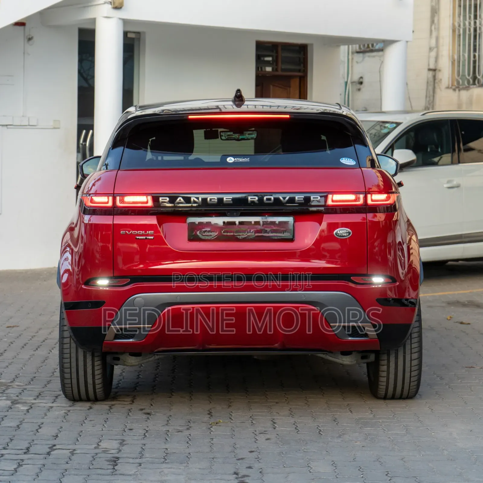 Land Rover Range Rover Evoque HSE Dynamic 4x4 5-Door 2019 Red