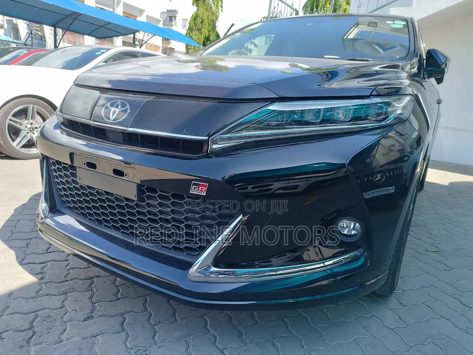 Toyota Harrier 2.0 Turbo 4WD 2018 Black