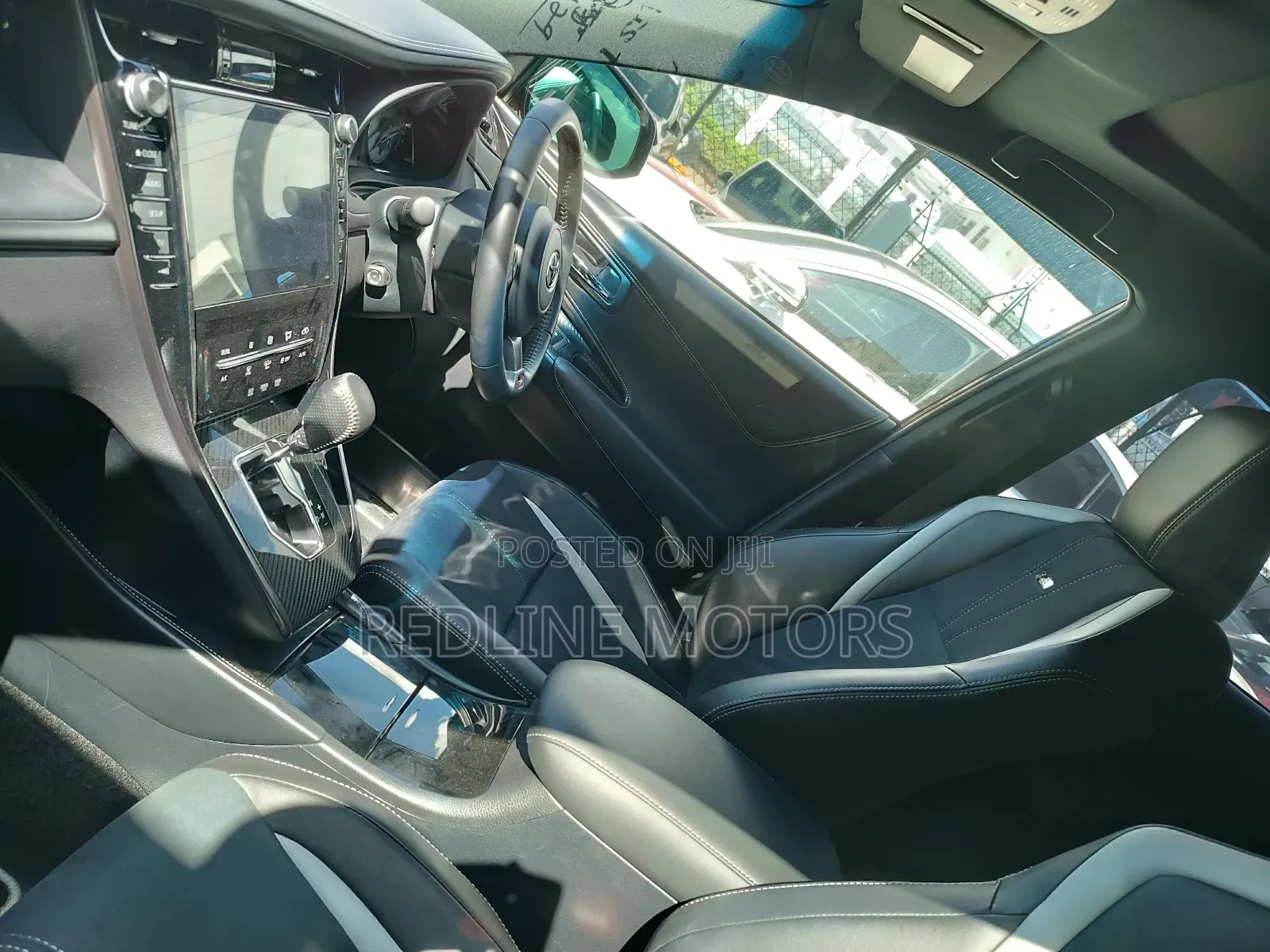 Toyota Harrier 2.0 Turbo 4WD 2018 Black