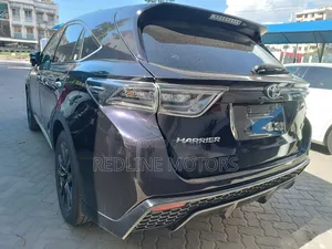 Toyota Harrier 2.0 Turbo 4WD 2018 Black