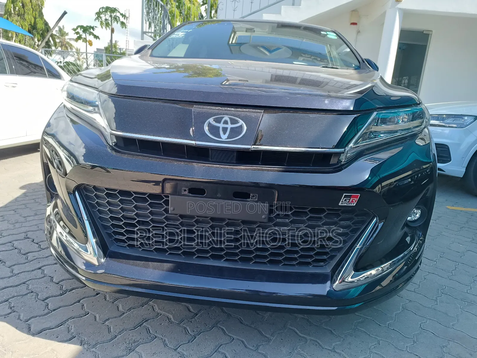 Toyota Harrier 2.0 Turbo 4WD 2018 Black