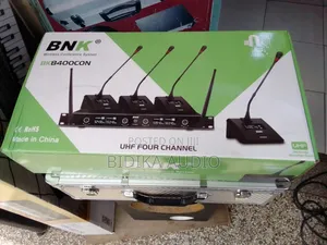 Bk8400con UHF Channel