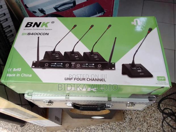 Bk8400con UHF Channel - main view