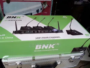 Bk8400con UHF Channel