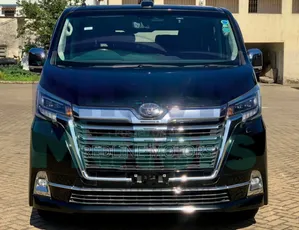 Toyota Granvia 2020 Black