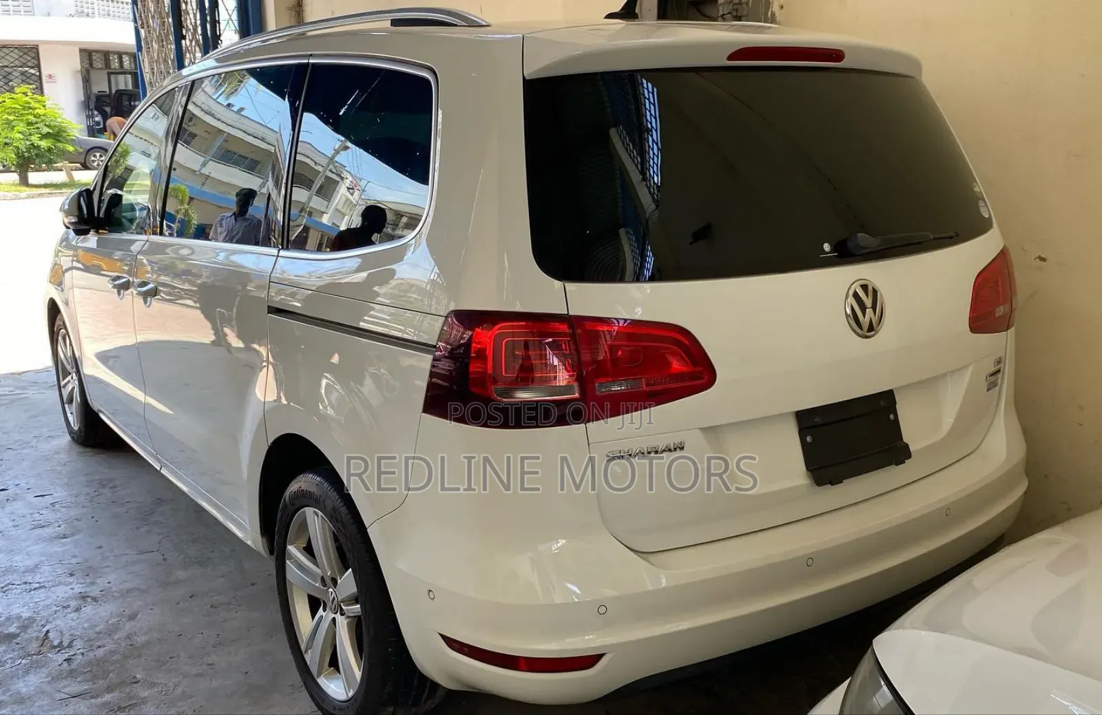 Volkswagen Sharan 2017 Pearl