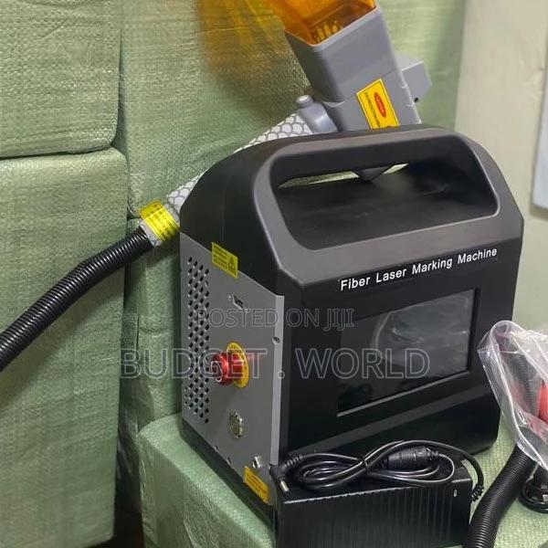 Hand-Held Raycus Laser Marking Machine 20-50w Air Metal - main view