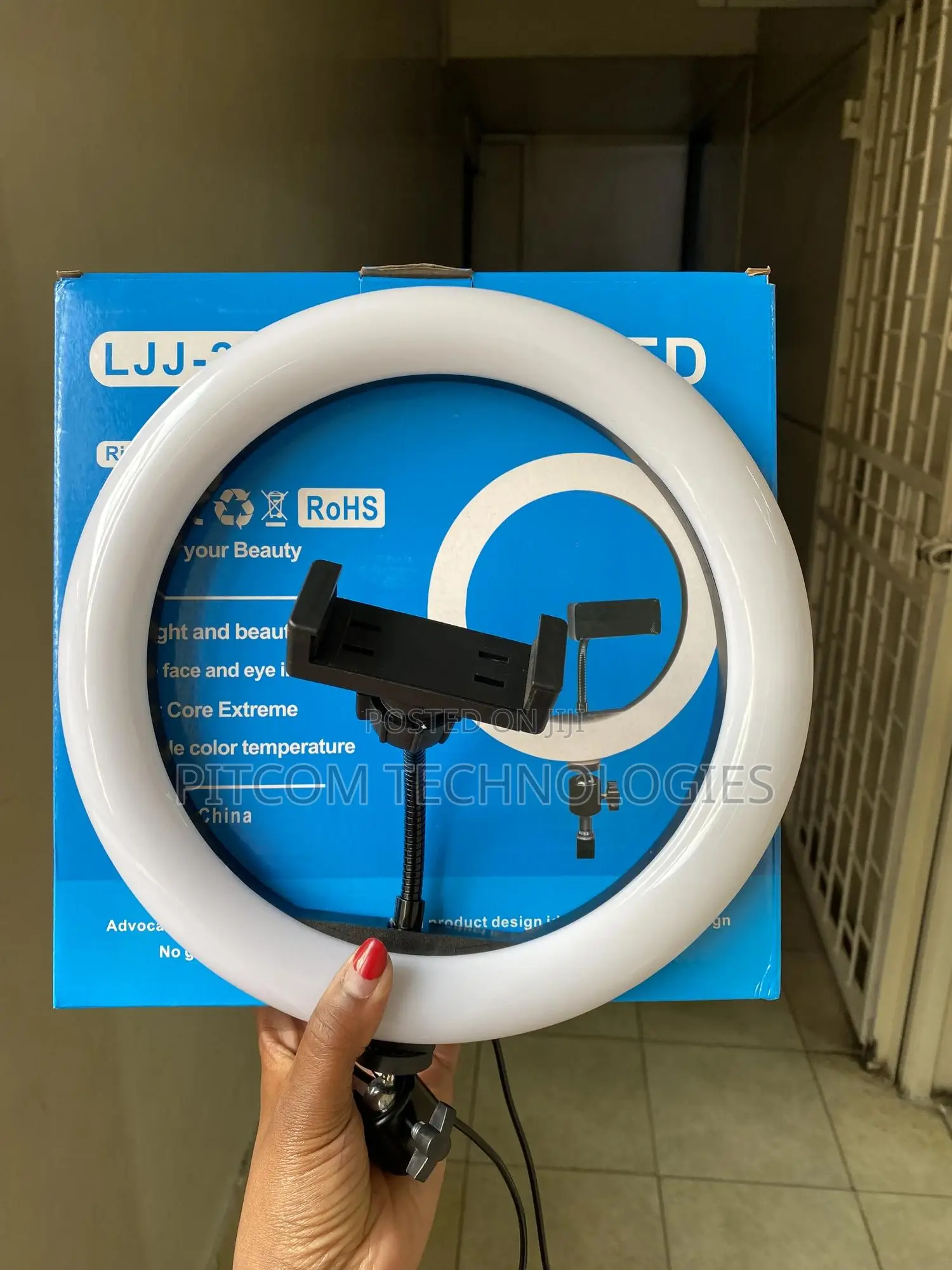 Full Light 10 Inch Ringlight.