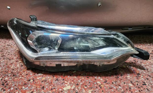 Toyota Fielder/ Axio 165 Right Xenon Headlight With DRL
