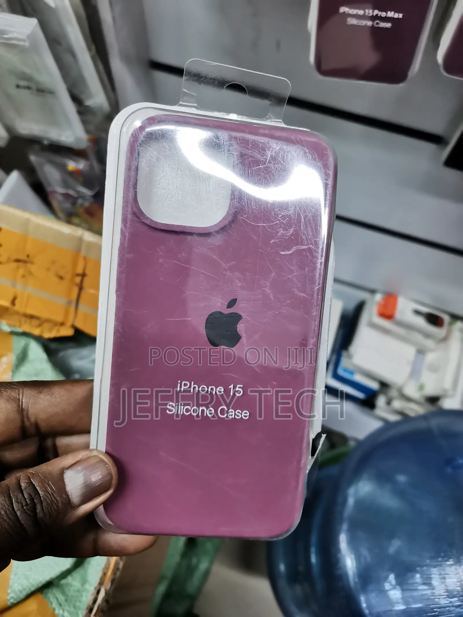 iPhone 15 Soft Silicone Case Apple Phone Cover -Maroon