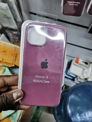 iPhone 15 Soft Silicone Case Apple Phone Cover -Maroon