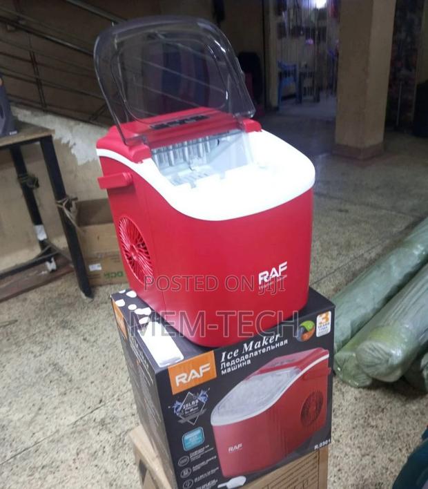 Quality 12kgs/24hours 7litres Capacity Ice Maker - main view