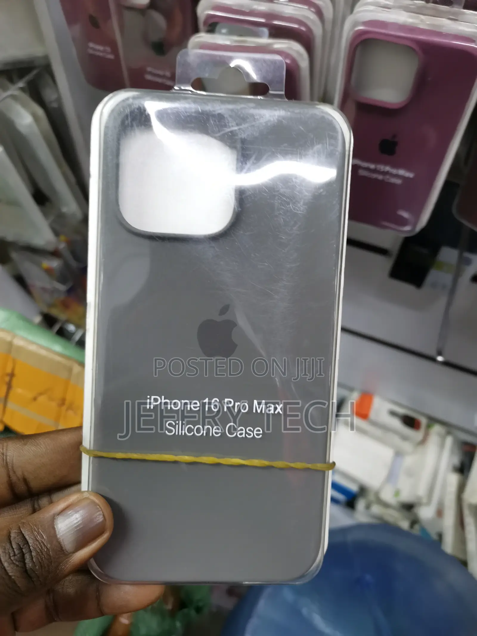 Silicone Shockproof Phone Case for iPhone 16 Pro Max -Gray
