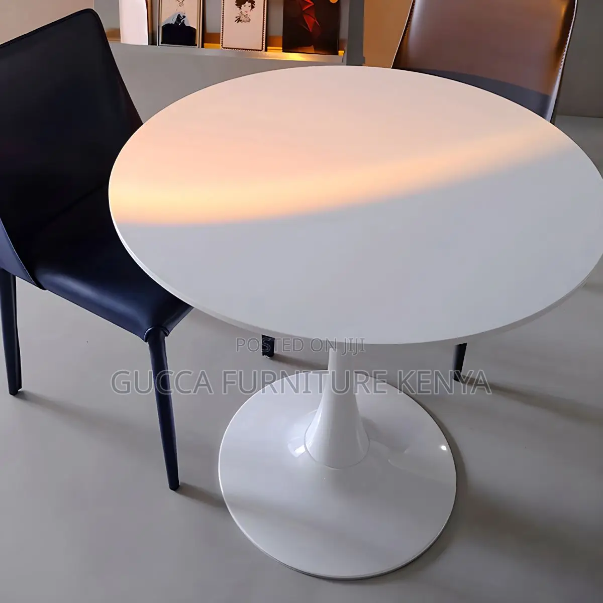 Office Chairs: Modern Manufactured Round Wooden Dining Table