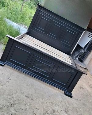 Dismaying Beds 5 by 6 - main view