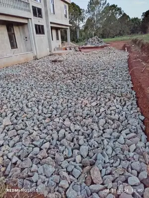 Hand Parking and Cabros Installation