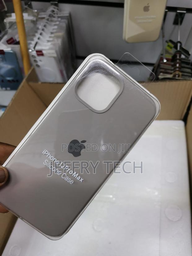 Apple iPhone 12 Pro Max Silicone Case -Gray - thumbnail 3