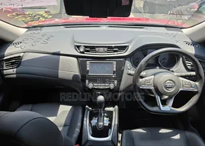 Nissan X-Trail 2018 Red