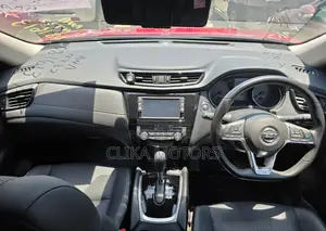 Nissan X-Trail 2018 Red