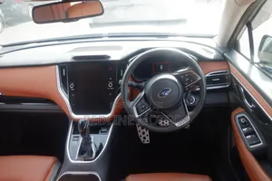Subaru Outback 2022 Silver