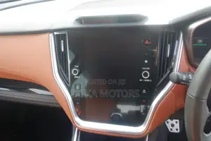 Subaru Outback 2022 Silver
