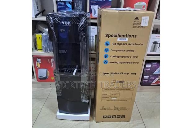 Black Von Hotpoint Hot, Normal and Cold Water Dispenser