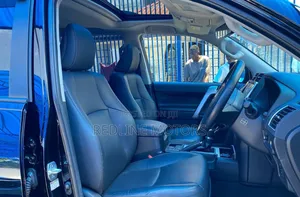 Toyota Land Cruiser Prado 2018 Black