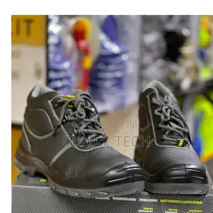 Unisex Black Safety Jogger Now Available
At Affordable Price
