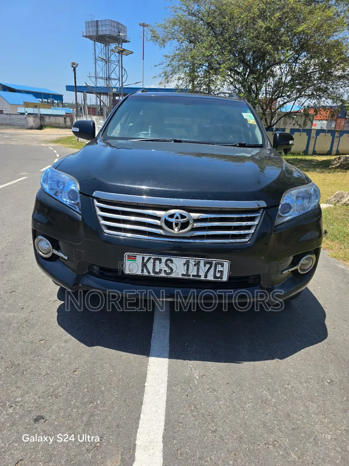 Toyota Vanguard 2012 Matt Black