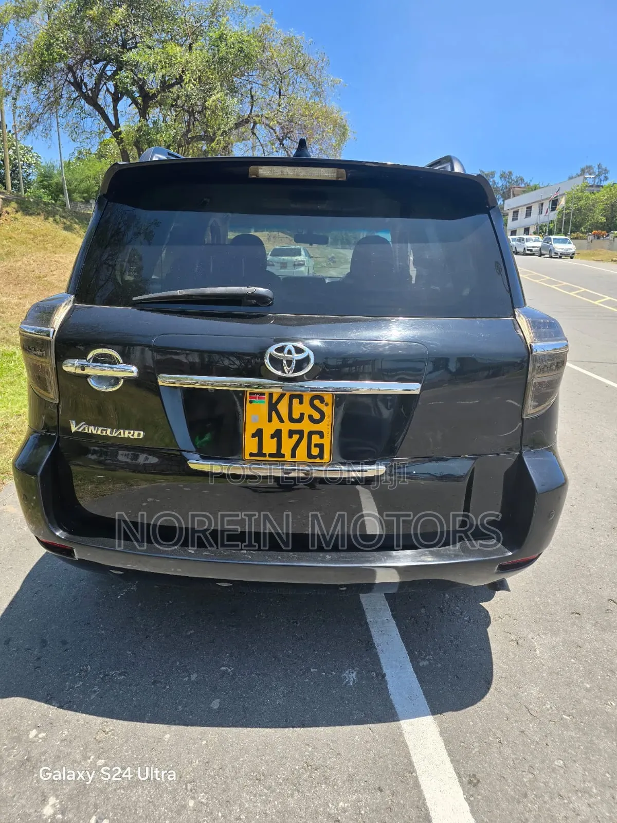 Toyota Vanguard 2012 Matt Black