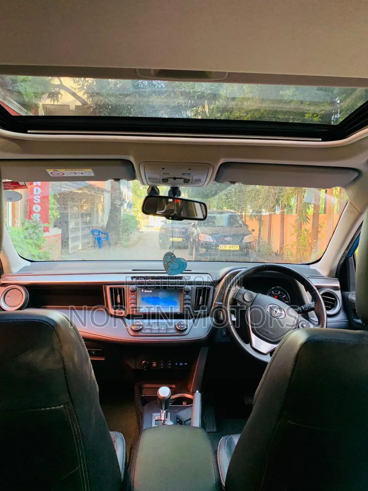 Toyota RAV4 2017 Blue