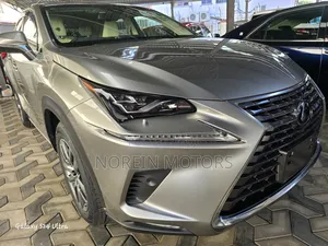 Lexus NX 2017 Gold