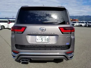 Toyota Land Cruiser 2023 Brown