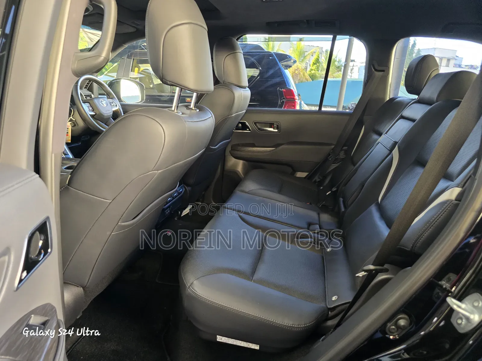 Toyota Land Cruiser 2024