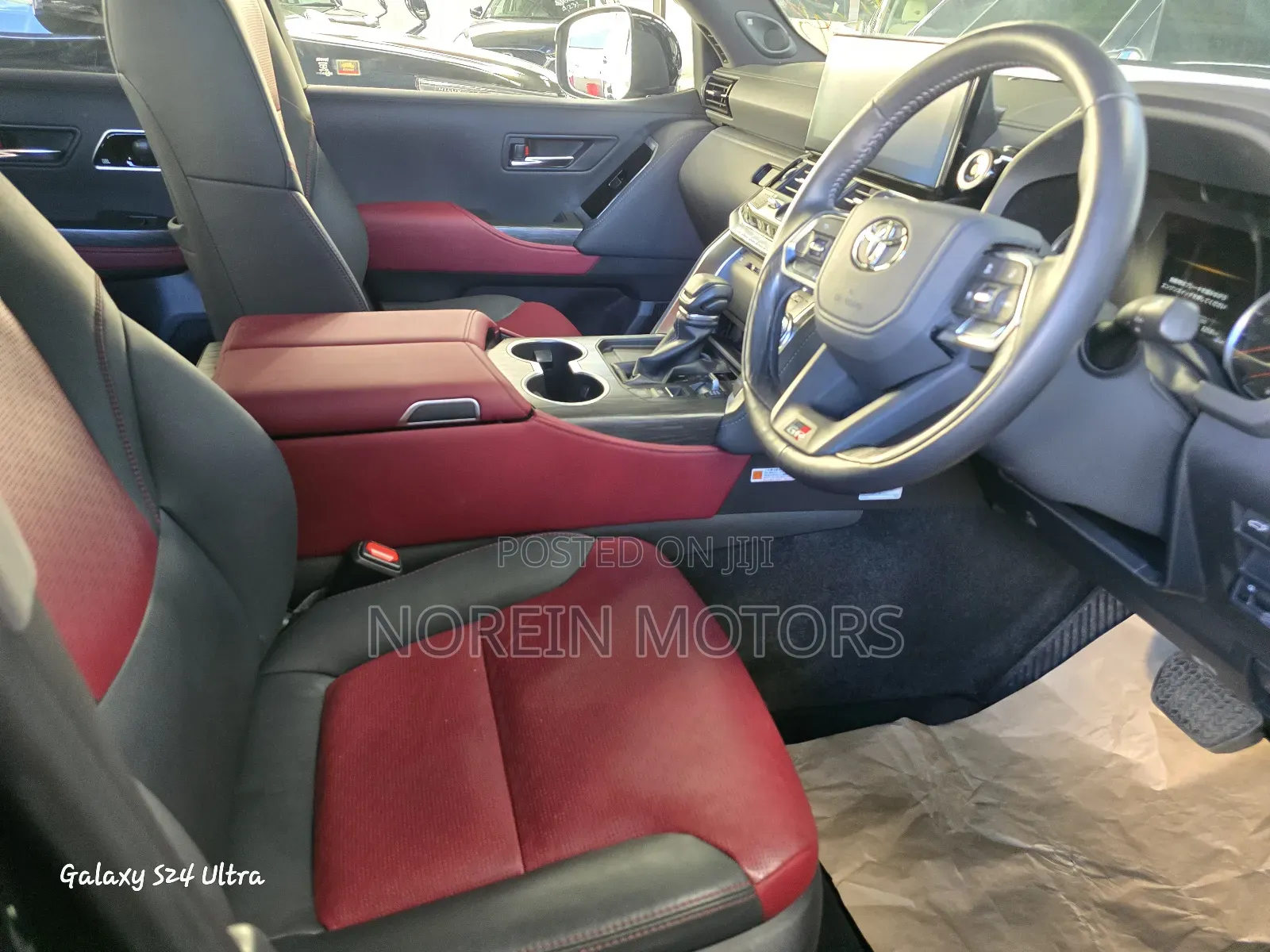 Toyota Land Cruiser 2024 Matt Black