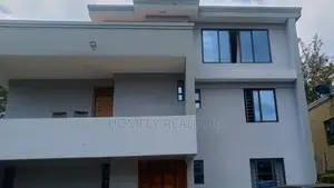 5bdrm Maisonette in Kerarapon, Ngong for sale