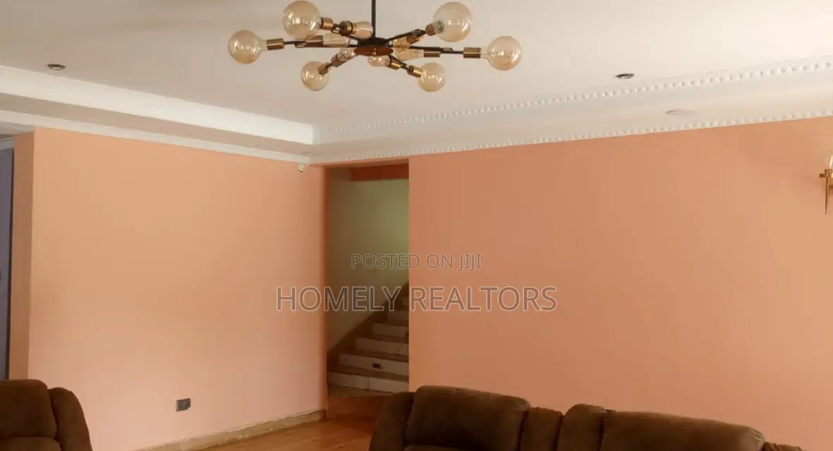 5bdrm Maisonette in Kerarapon, Ngong for sale