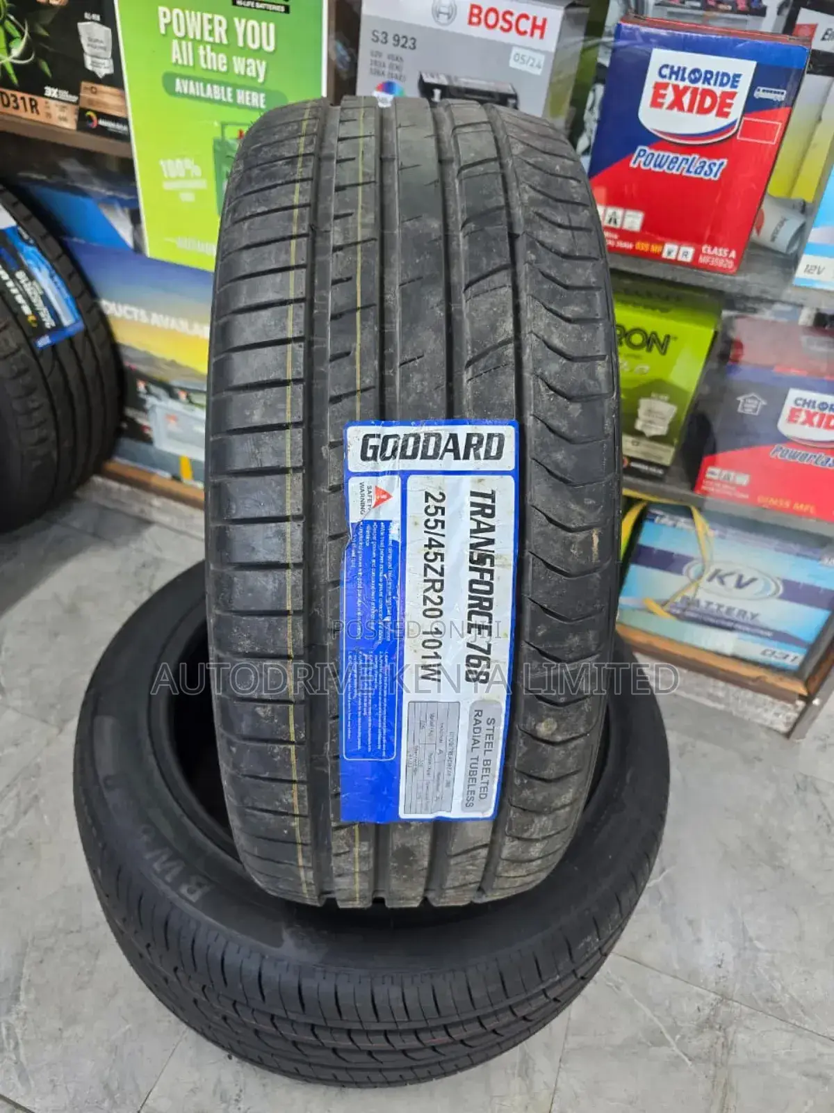 255/45r20 Transforce Tire