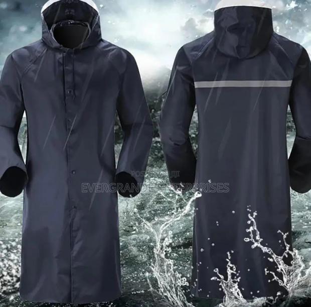 Raincoat With Lining - thumbnail 3