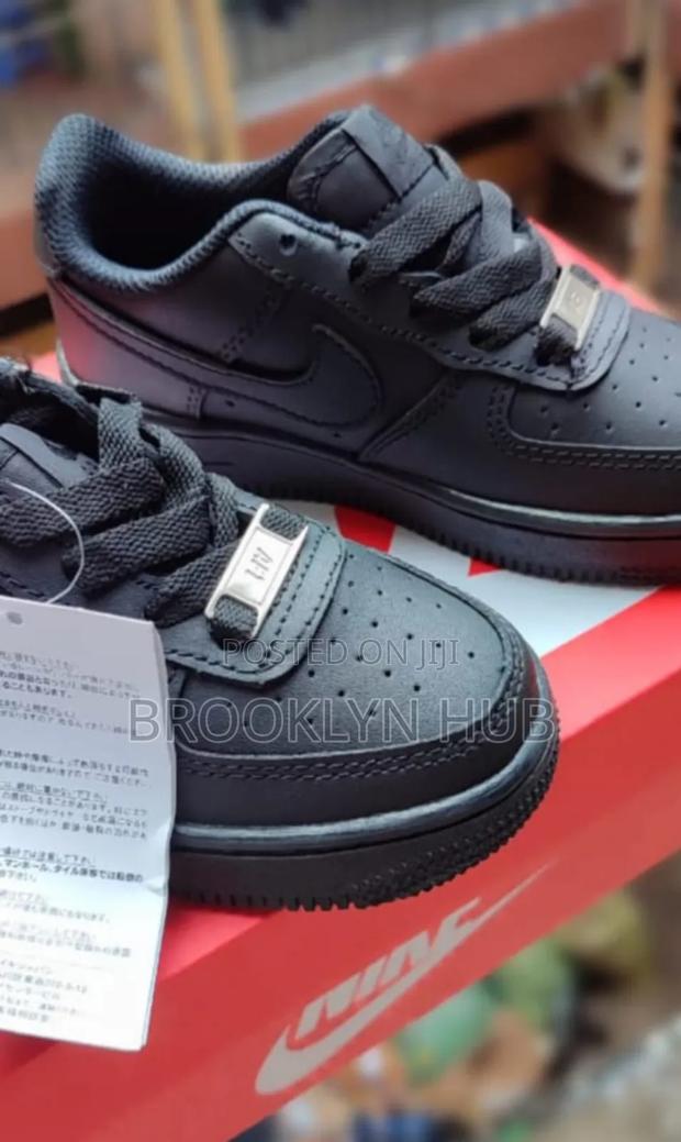Original Kids Air Force Sneakers Available in Black White - thumbnail 3