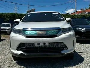 Toyota Harrier 2.5 Hybrid 4WD 2017 Pearl