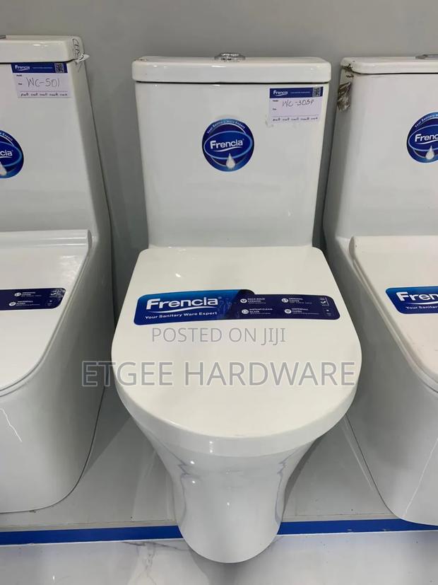 Toilet Sit With Cistern One Body Ceramic - main view