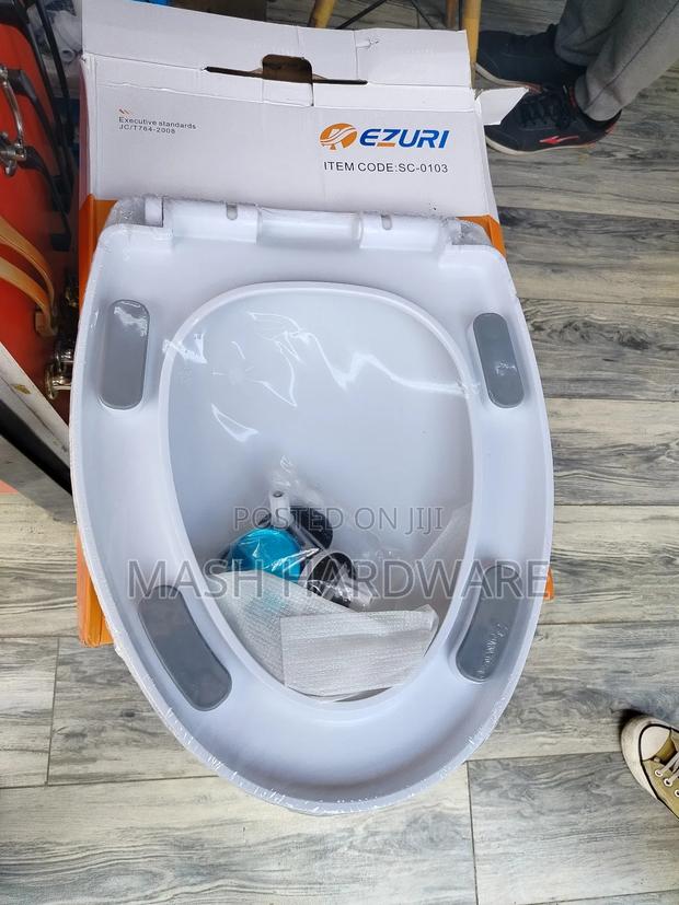 Ezuri Soft Close Seat Cover
