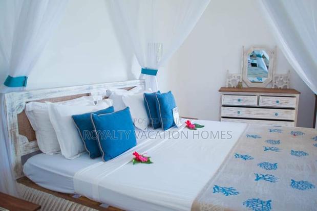 Romantic Beachfront Getaway in Watamu – Perfect for Couples - thumbnail 7