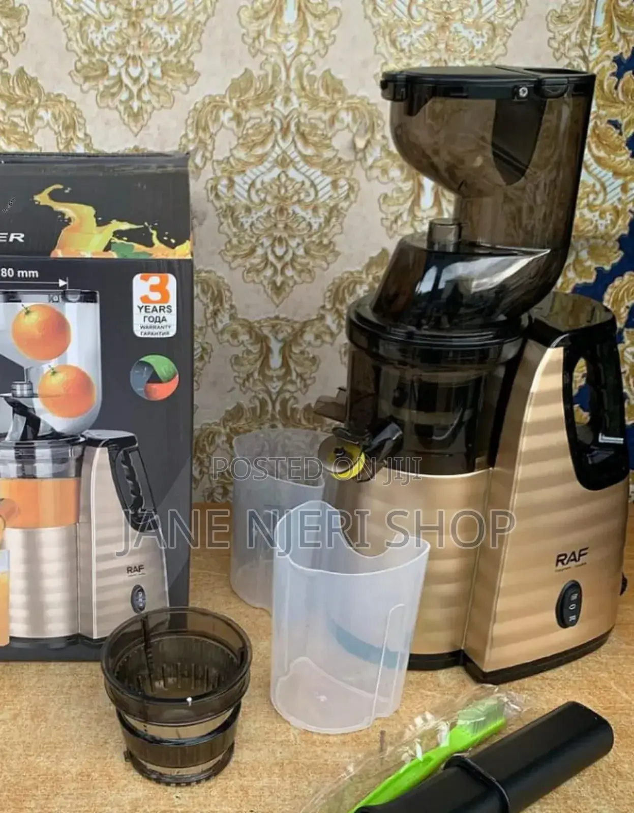 Raf Slow Juicer R-05