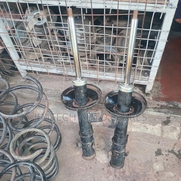 Suzuki Escudo Front Shock