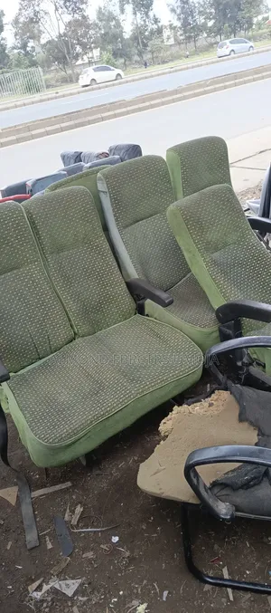 Recliners With Quality Armrest